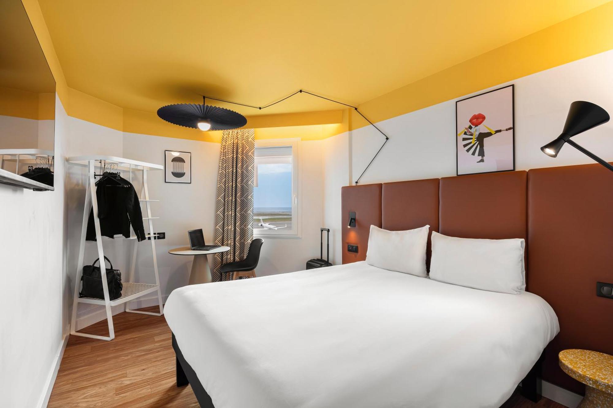 Standard Double Room,1597570671:JPEG